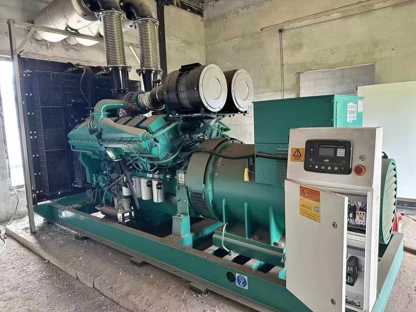 泾川无功补偿装置的性能评估需要考虑哪些因素？