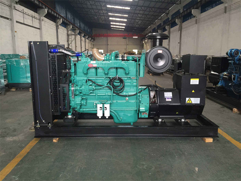 泾川柴油发电机组过载运行时降低转速有哪些注意事项？